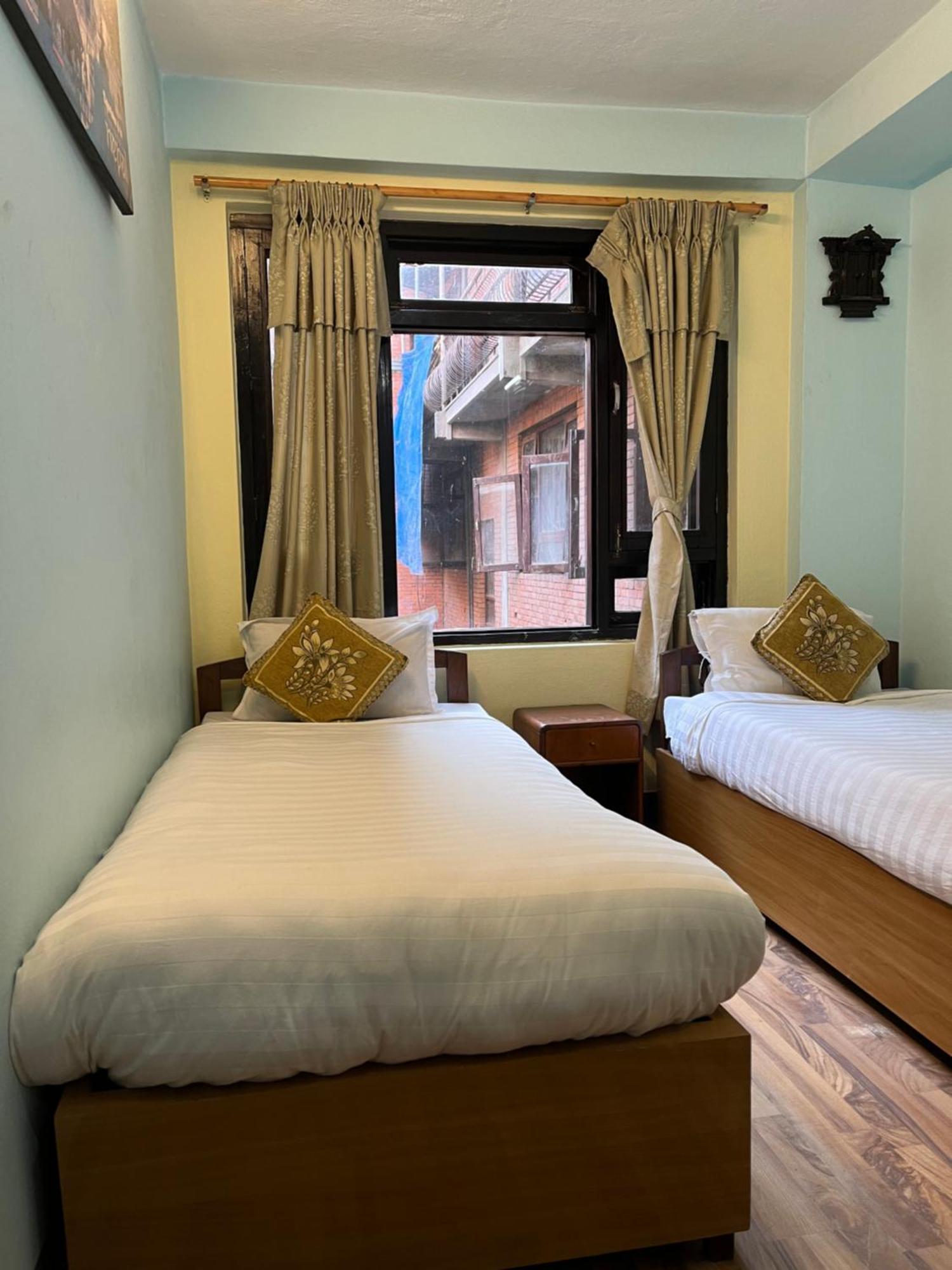 Golden Gate Guest House Bhaktapur Extérieur photo