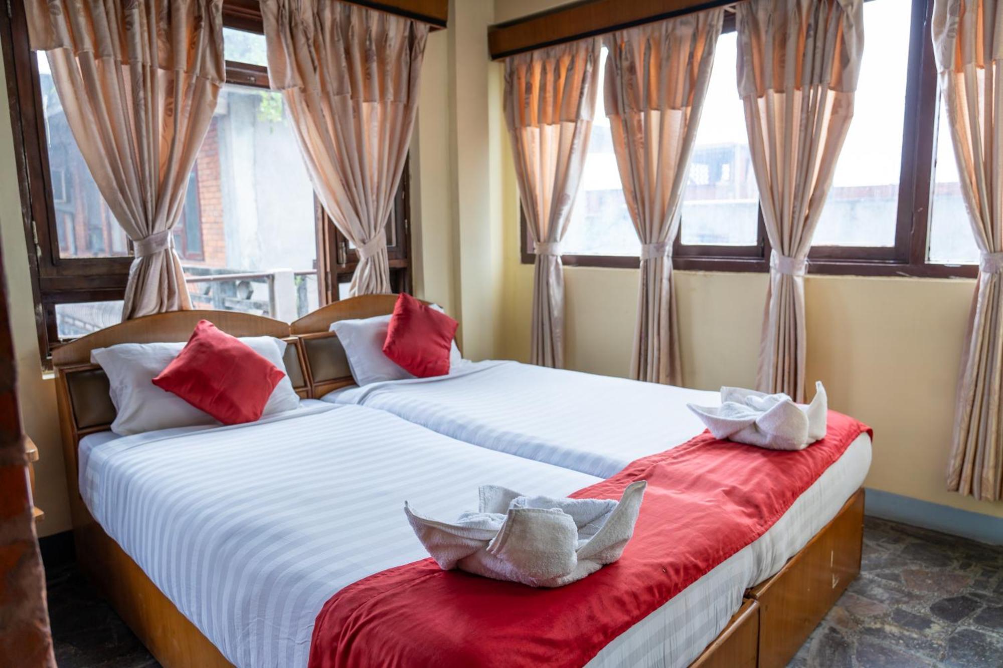 Golden Gate Guest House Bhaktapur Extérieur photo