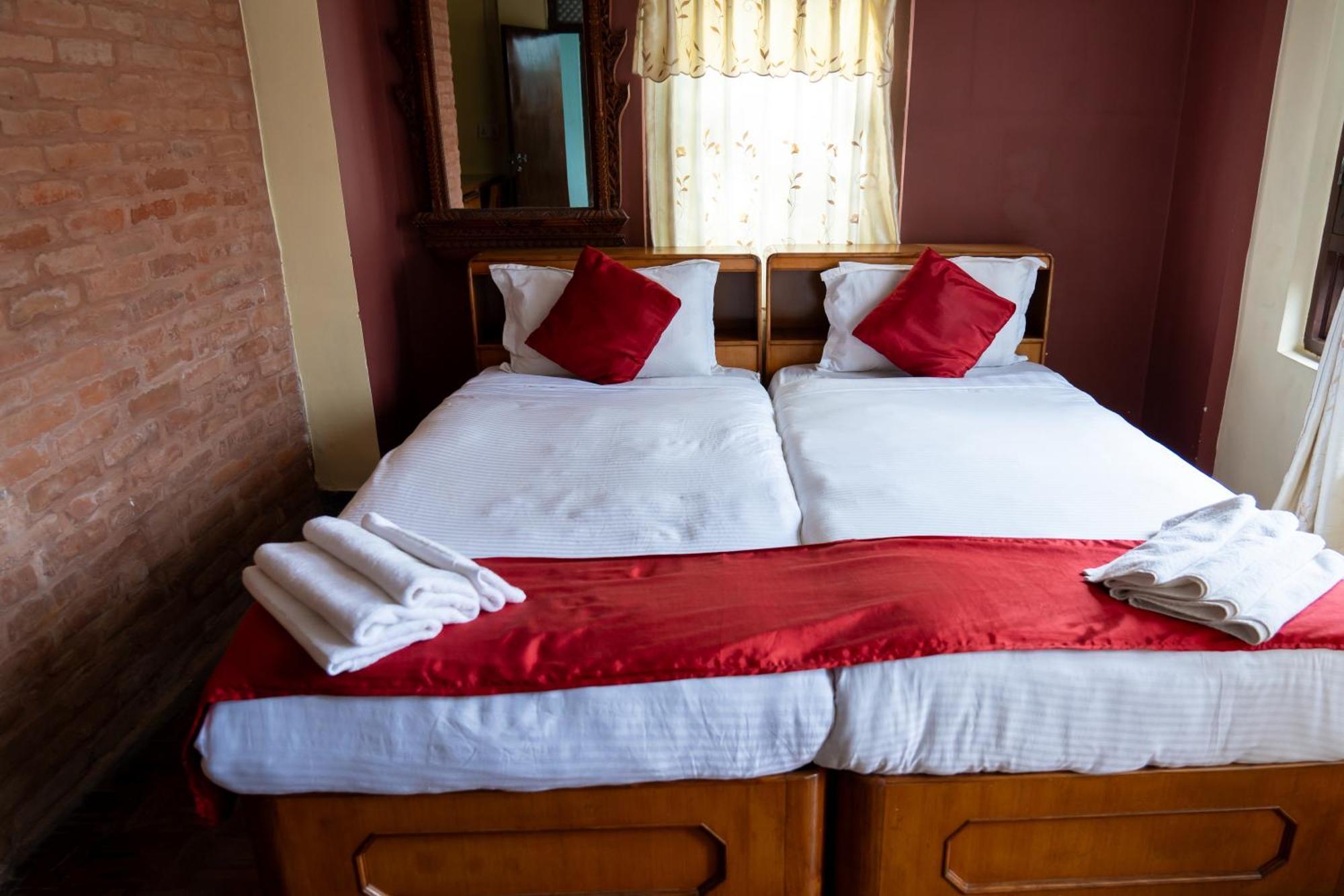 Golden Gate Guest House Bhaktapur Extérieur photo