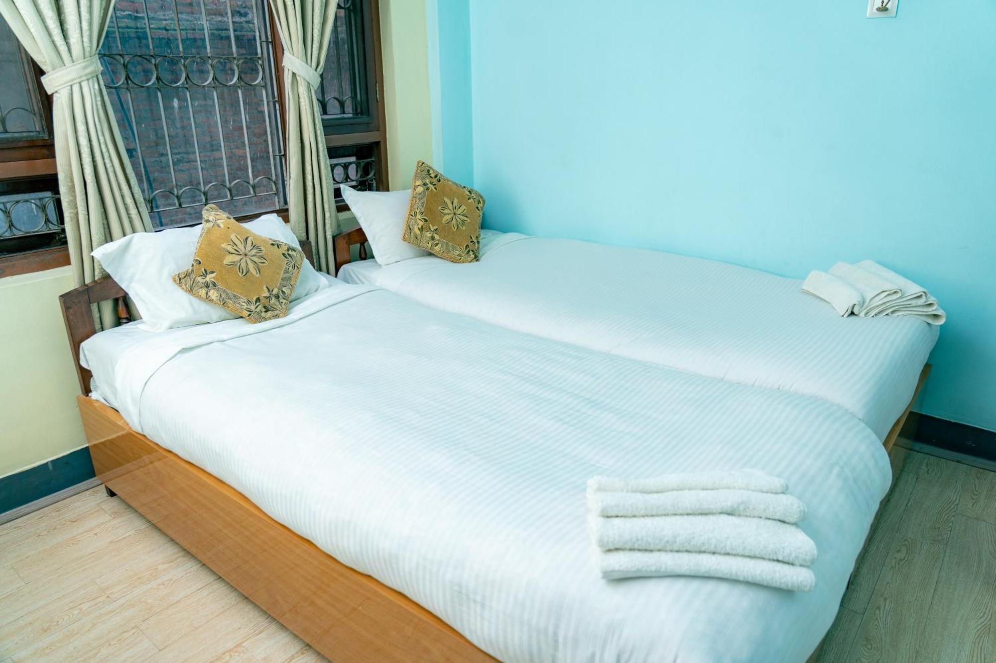 Golden Gate Guest House Bhaktapur Extérieur photo