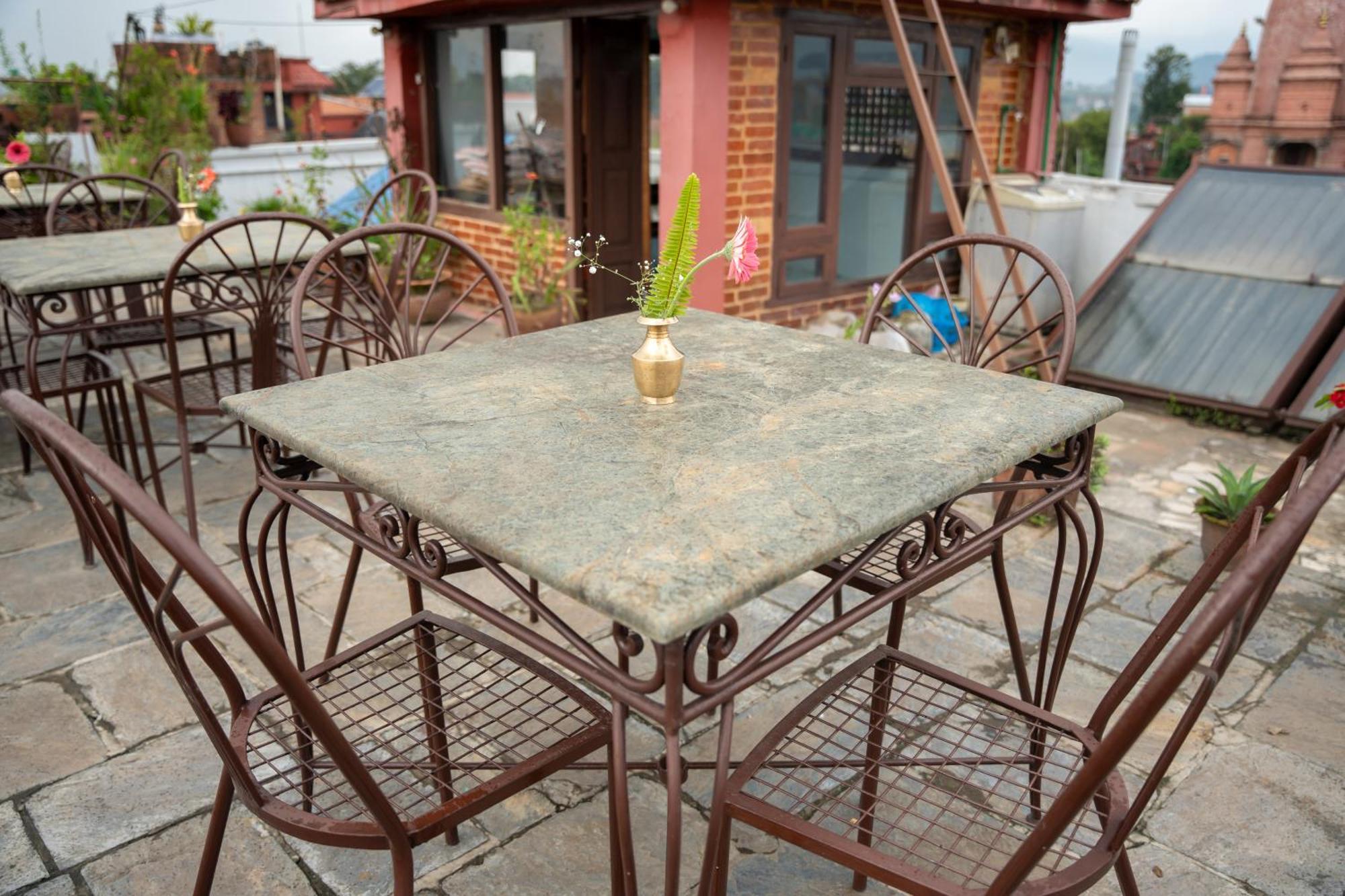 Golden Gate Guest House Bhaktapur Extérieur photo