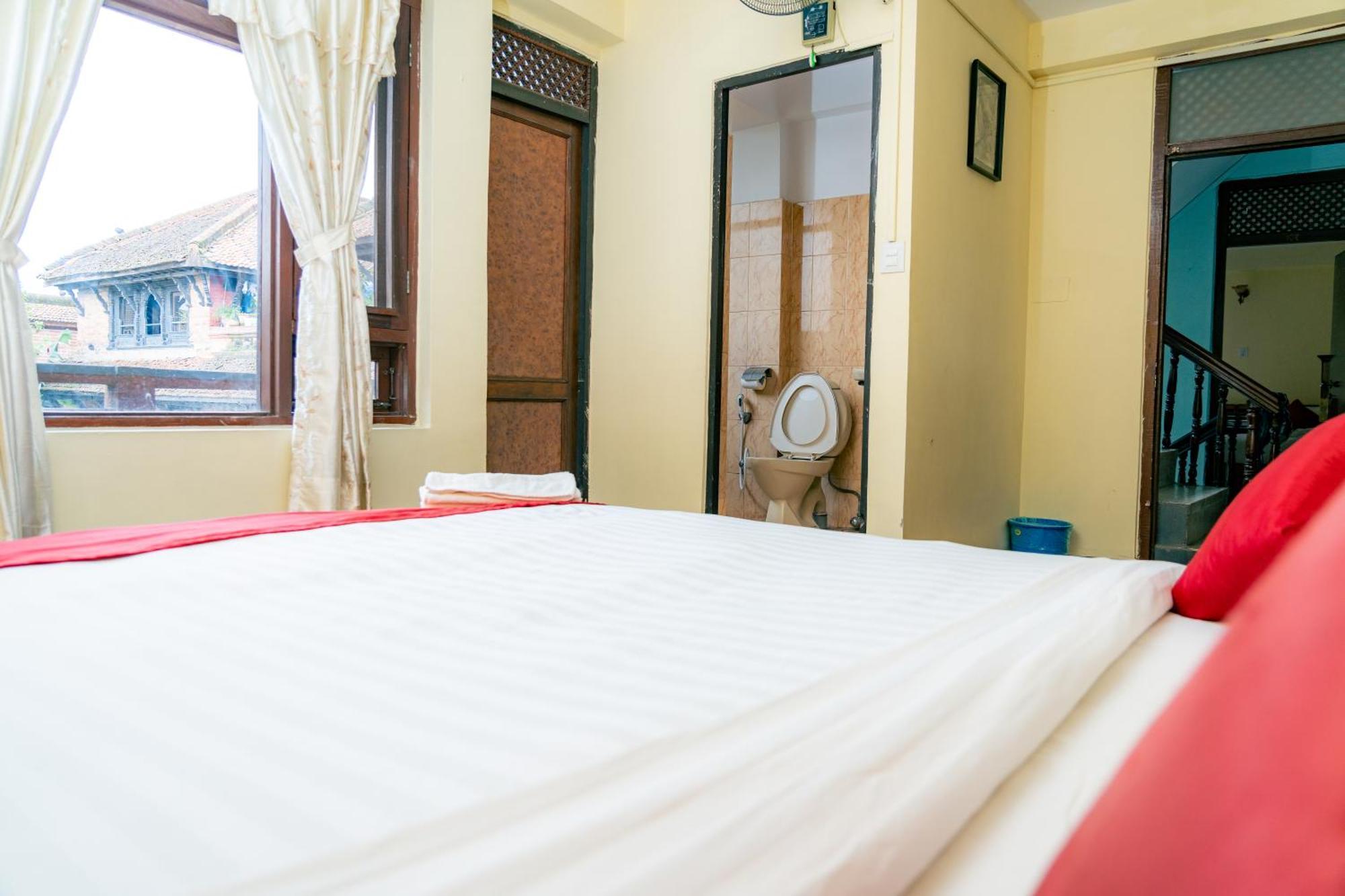 Golden Gate Guest House Bhaktapur Extérieur photo